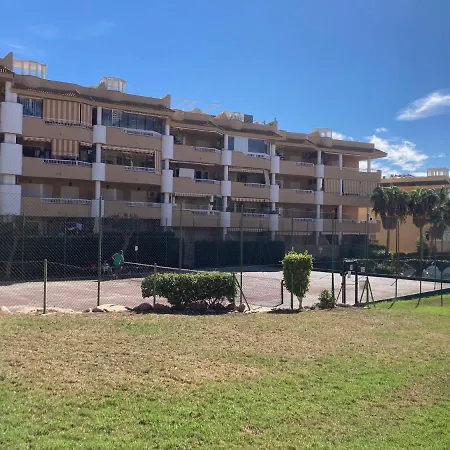 Solana Montecanada Apartment